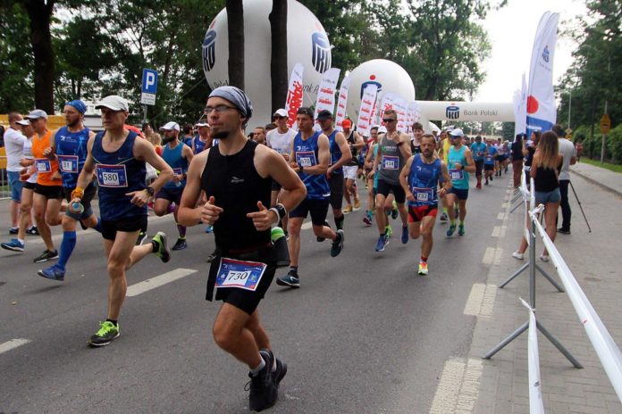 Biegniemy_w_PKO_Półmaratonie_Solidarności