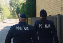 Bankowcy dla CyberEdukacji: Uważaj na “Fałszywego Kuriera”